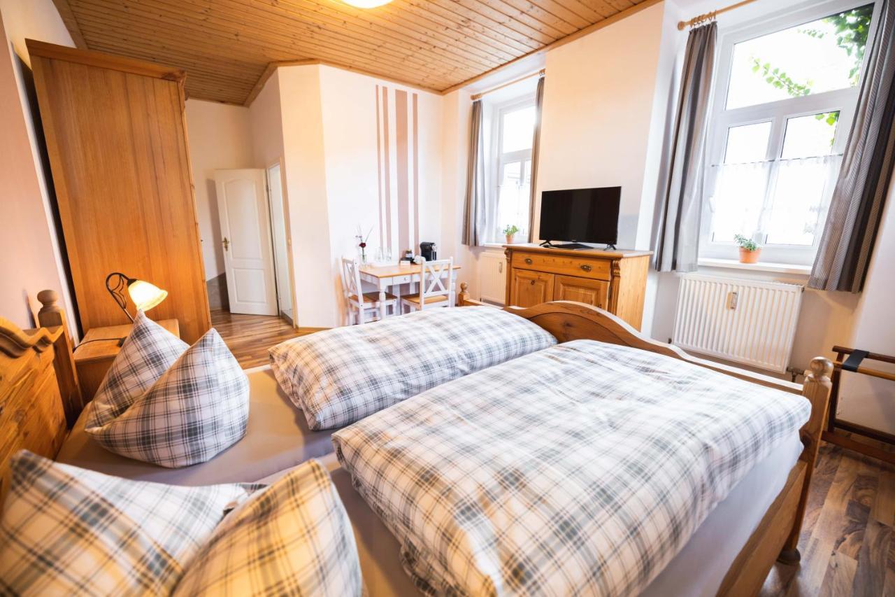 Pension Friedrichshof บาด โคลสเตอร์เลาชนิทซ์ ภายนอก รูปภาพ
